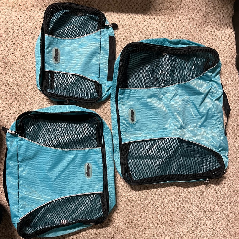 Packing Cubes